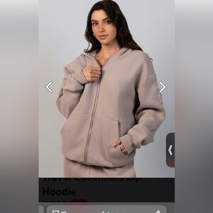 Comfrt Bark Zip-up Travel Hoodie XL